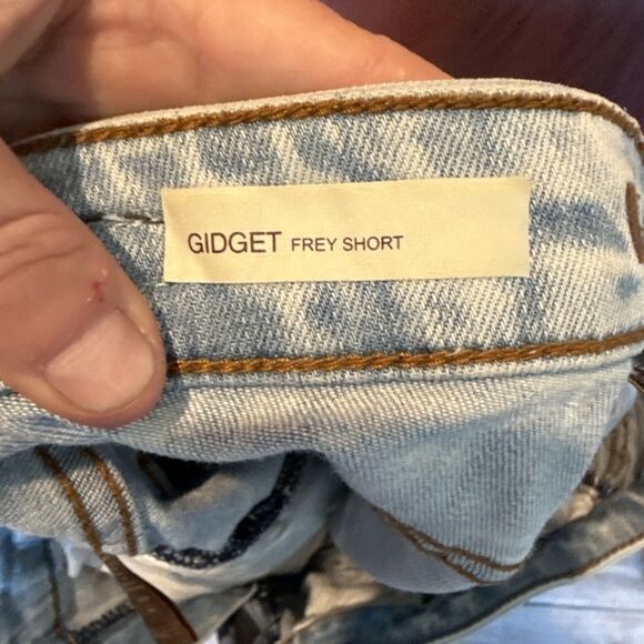 Kut From The Kloth Gidget Frey Shorts Size 4 Light Wash Denim - Picture 4 of 8